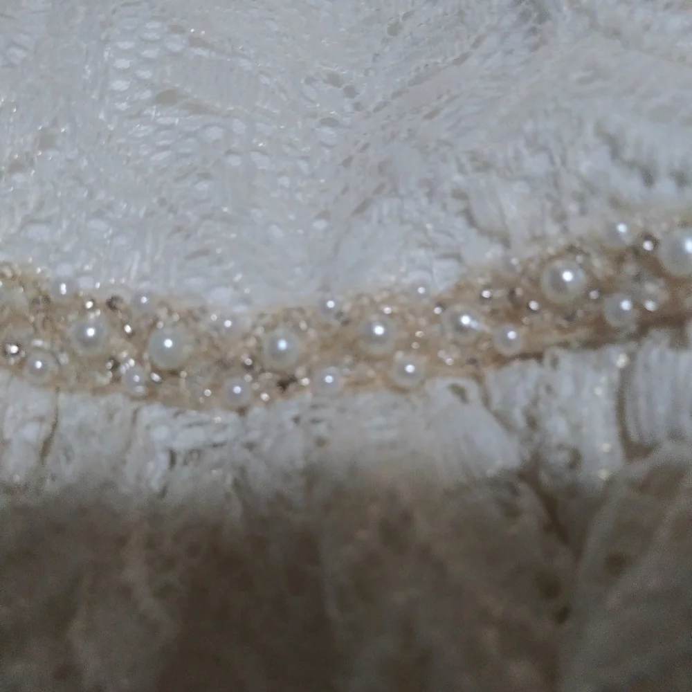 Cream Lace Dress w/Decorative Pearl Waist Sz 8